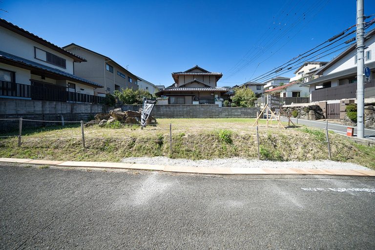 建築条件付き土地　奈良市学園南2丁目