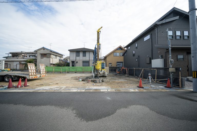 橿原市東坊城町　2-4