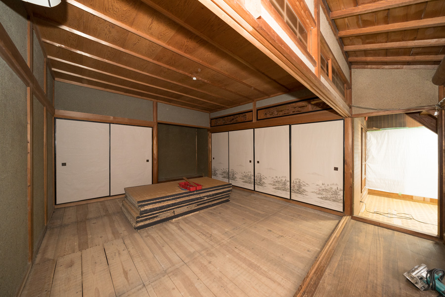 縁側を部屋内に変え洋室へ